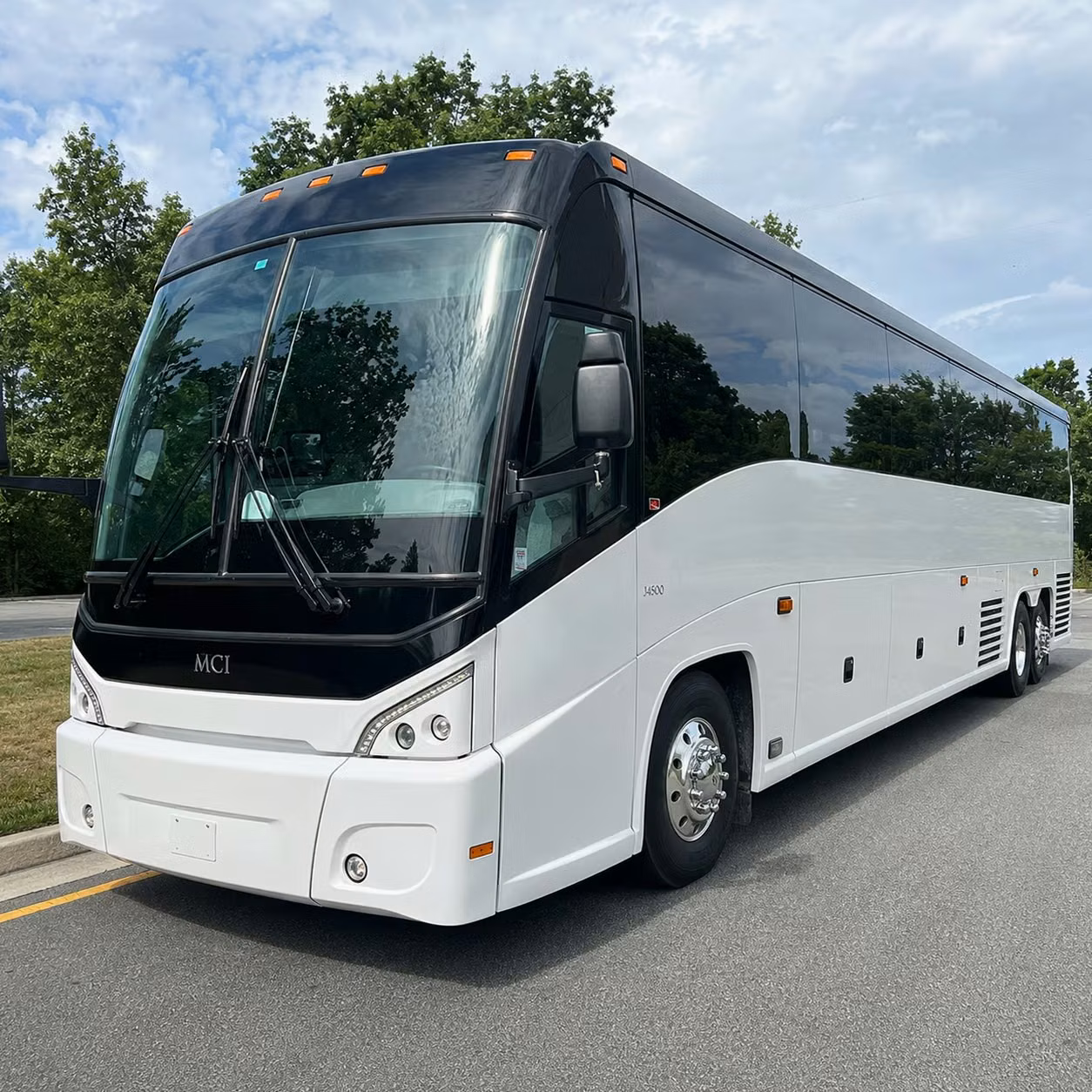 book long distance transportation in burbank or any city nearby